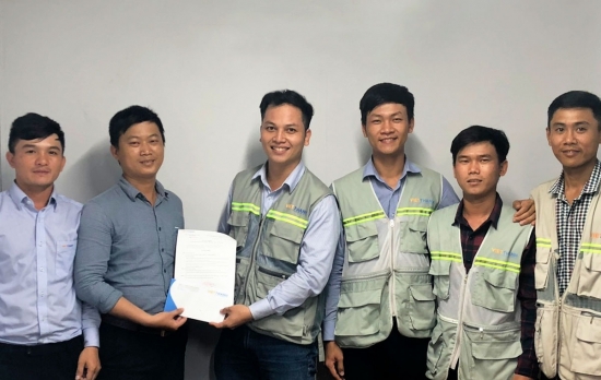 Công Ty Cổ Phần Kỹ Thuật Việt Thanh Khen thưởng BCHCT Nhà xưởng Topkey Việt Nam